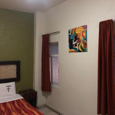 Hotel Vigo Γκουανταλαχάρα Εξωτερικό φωτογραφία