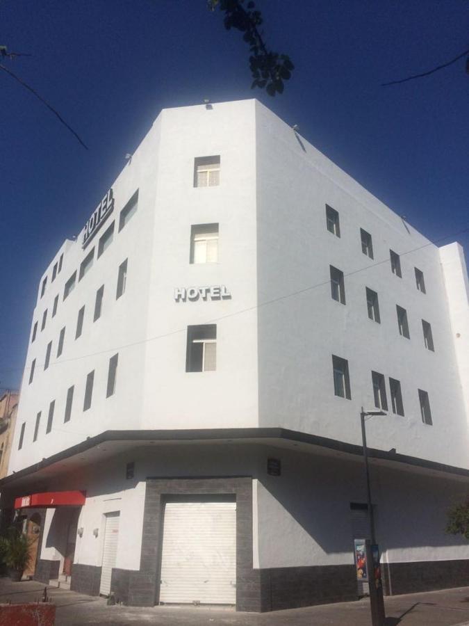 Hotel Vigo Γκουανταλαχάρα Εξωτερικό φωτογραφία