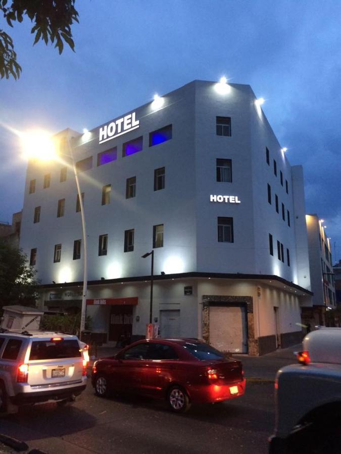 Hotel Vigo Γκουανταλαχάρα Εξωτερικό φωτογραφία