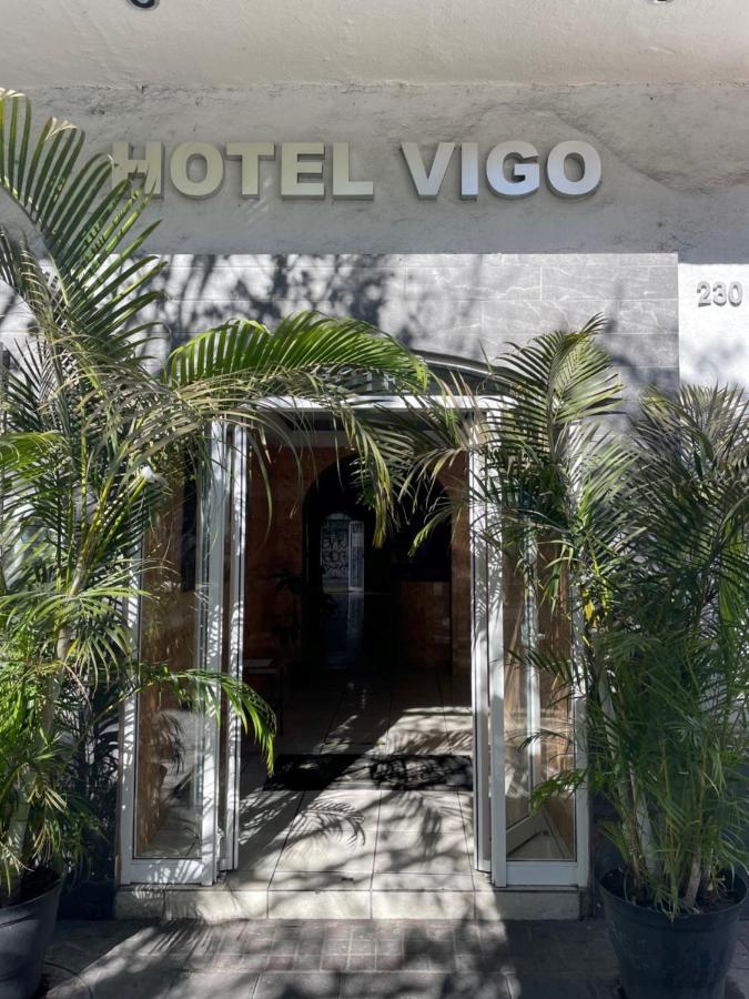 Hotel Vigo Γκουανταλαχάρα Εξωτερικό φωτογραφία