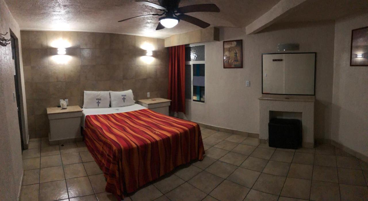 Hotel Vigo Γκουανταλαχάρα Εξωτερικό φωτογραφία
